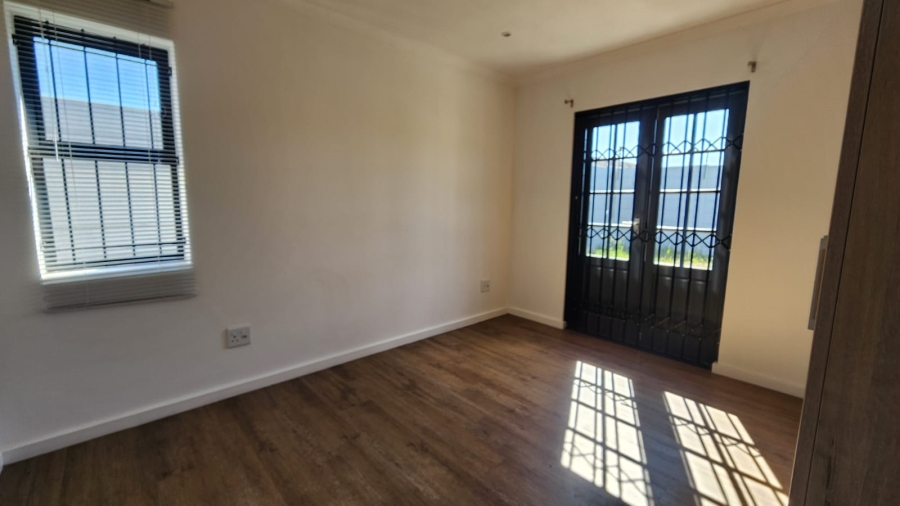 To Let 3 Bedroom Property for Rent in Annandale Western Cape